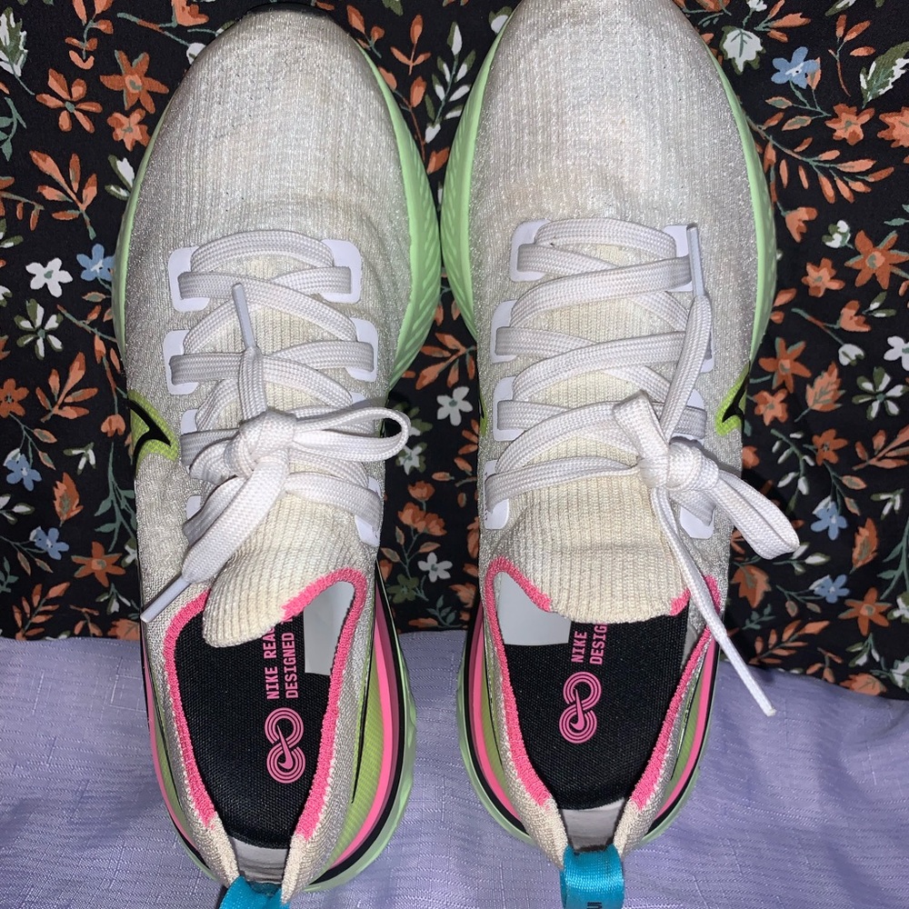 Nike React Infinity Run FK White/Black-Volt-Pink Glow CZ7993-100